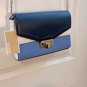 Michael Kors Kinsley crossbody or shoulder bag